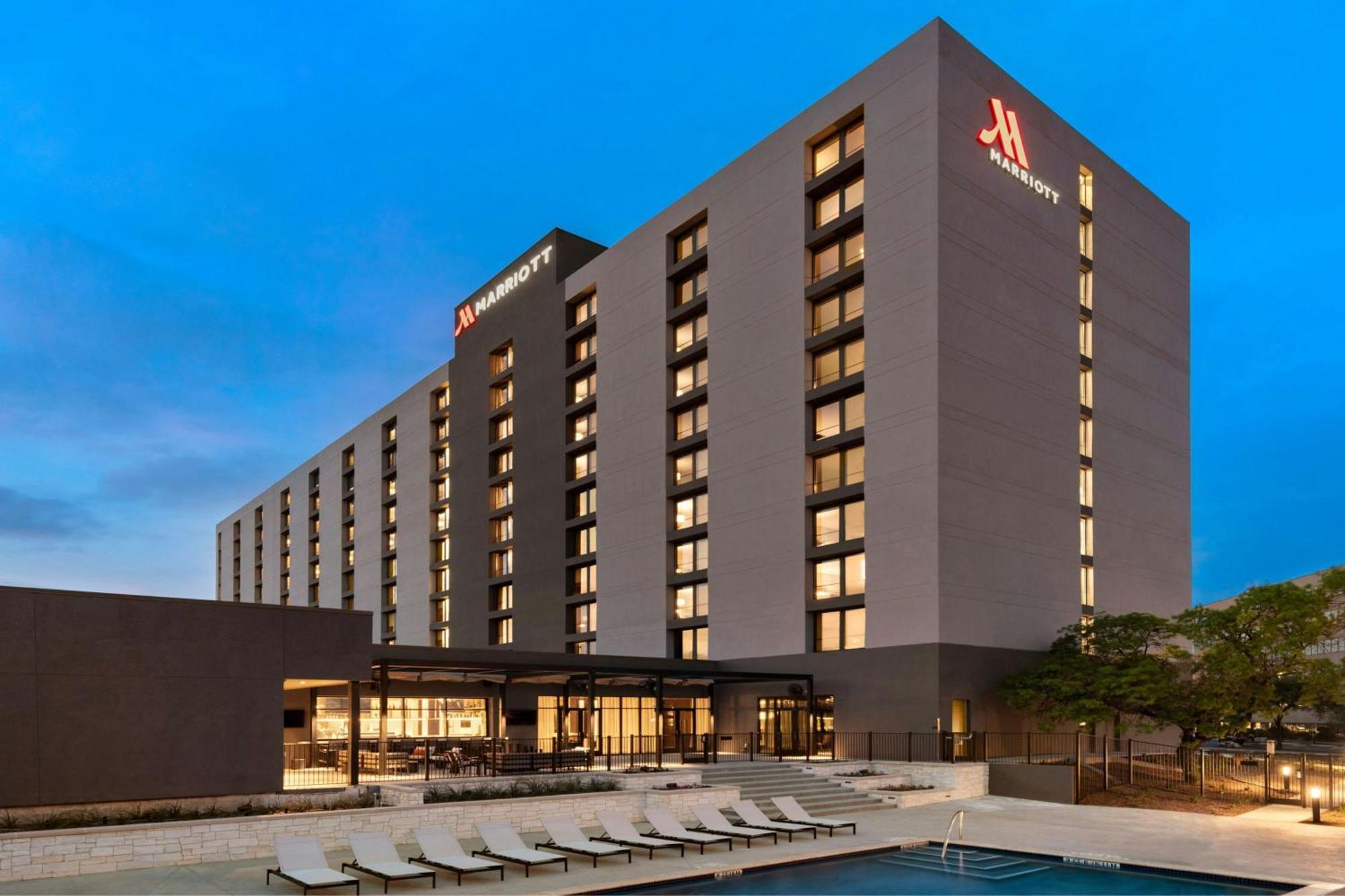 Marriott San Antonio Airport Hotell Eksteriør bilde